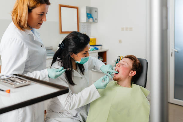 Best Emergency Tooth Extraction in West Liberty, IA